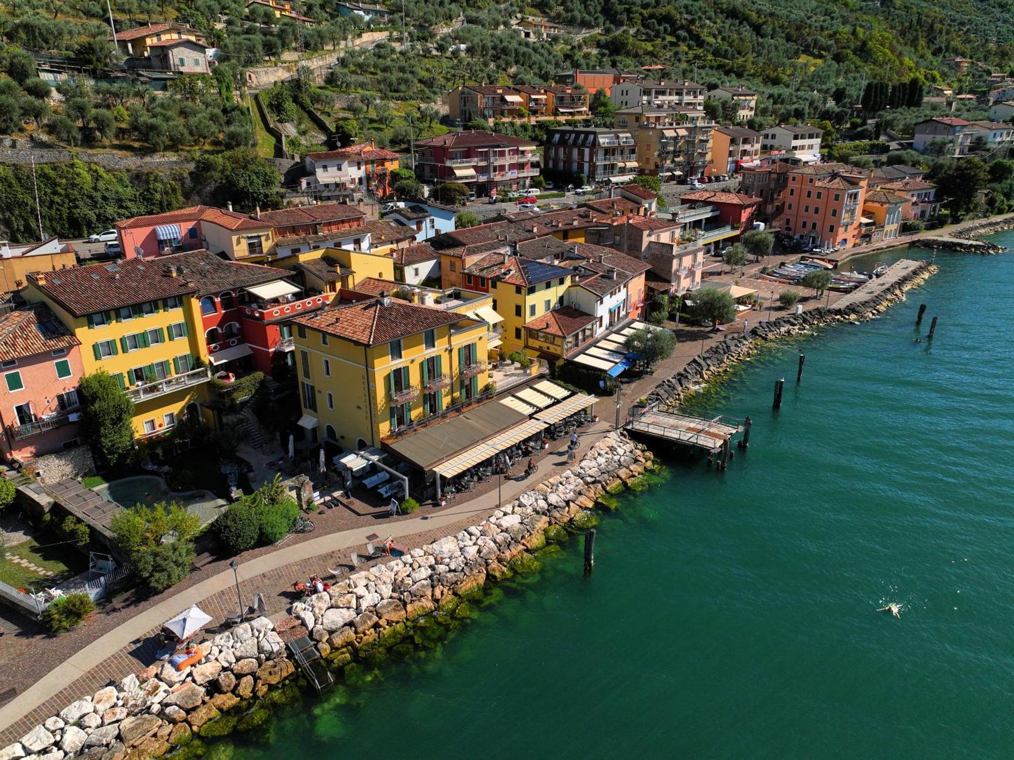 Lake Front Hotel Brenzone Экстерьер фото
