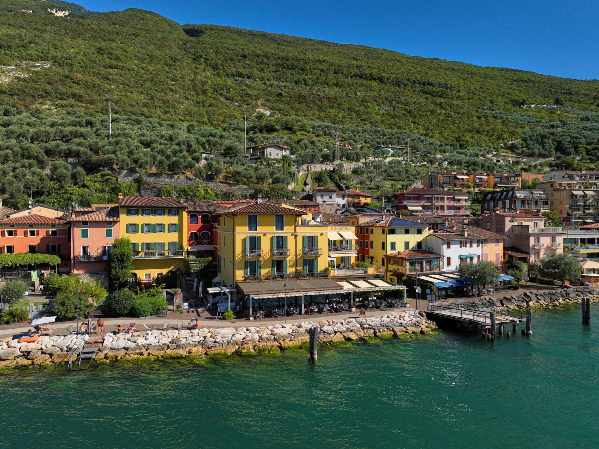 Lake Front Hotel Brenzone Экстерьер фото